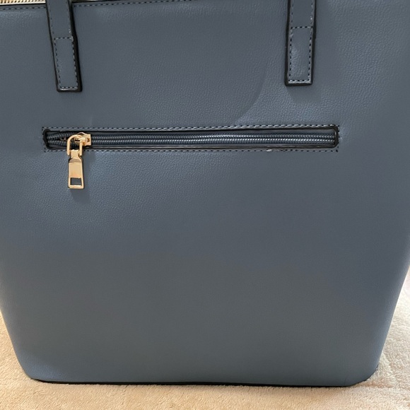 MK Collection Tote with Wallet - Picture 2 of 13